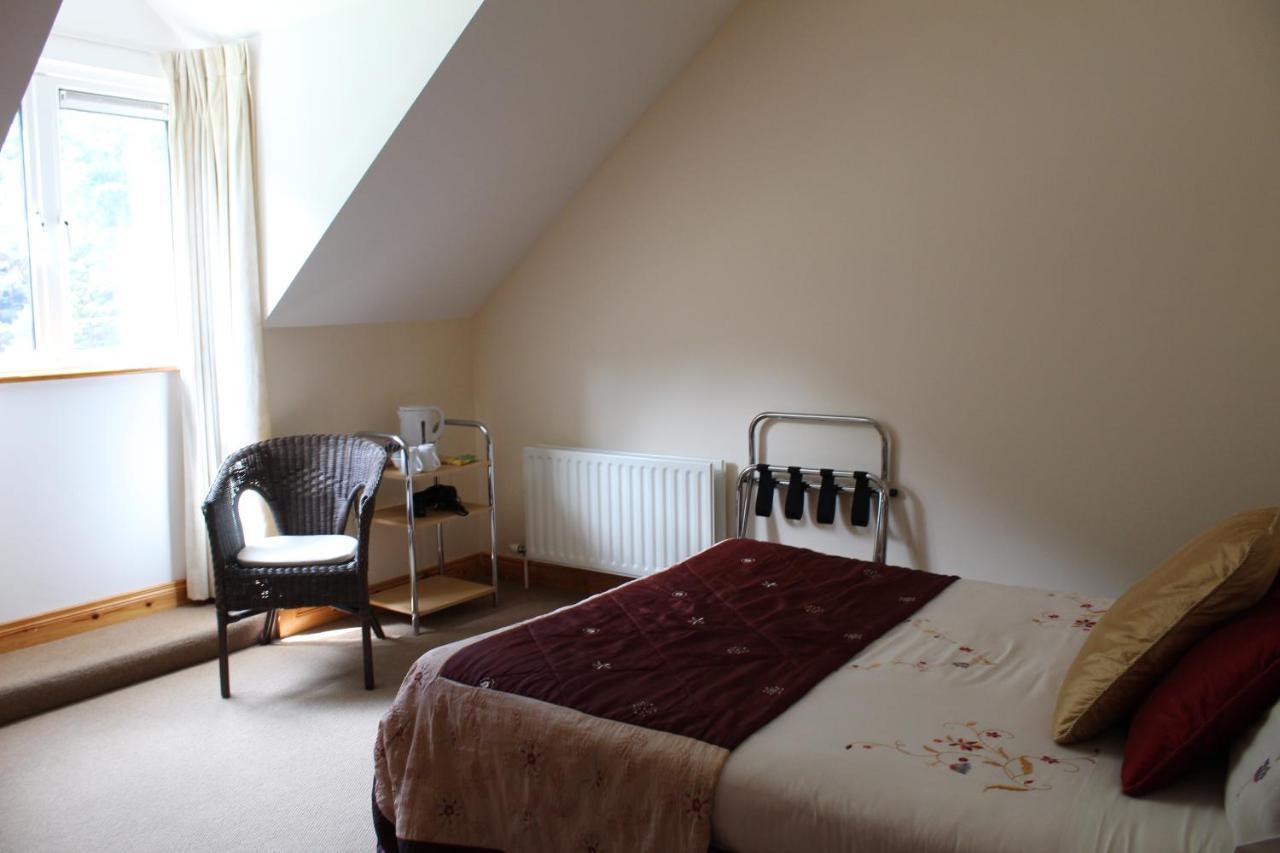 Riversdale House Room Only Accommodation, A98Kd85 Brockagh Екстериор снимка