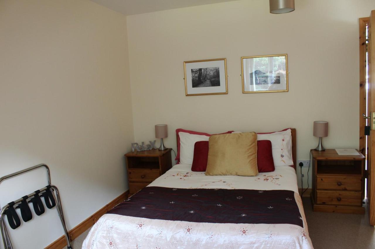 Riversdale House Room Only Accommodation, A98Kd85 Brockagh Екстериор снимка